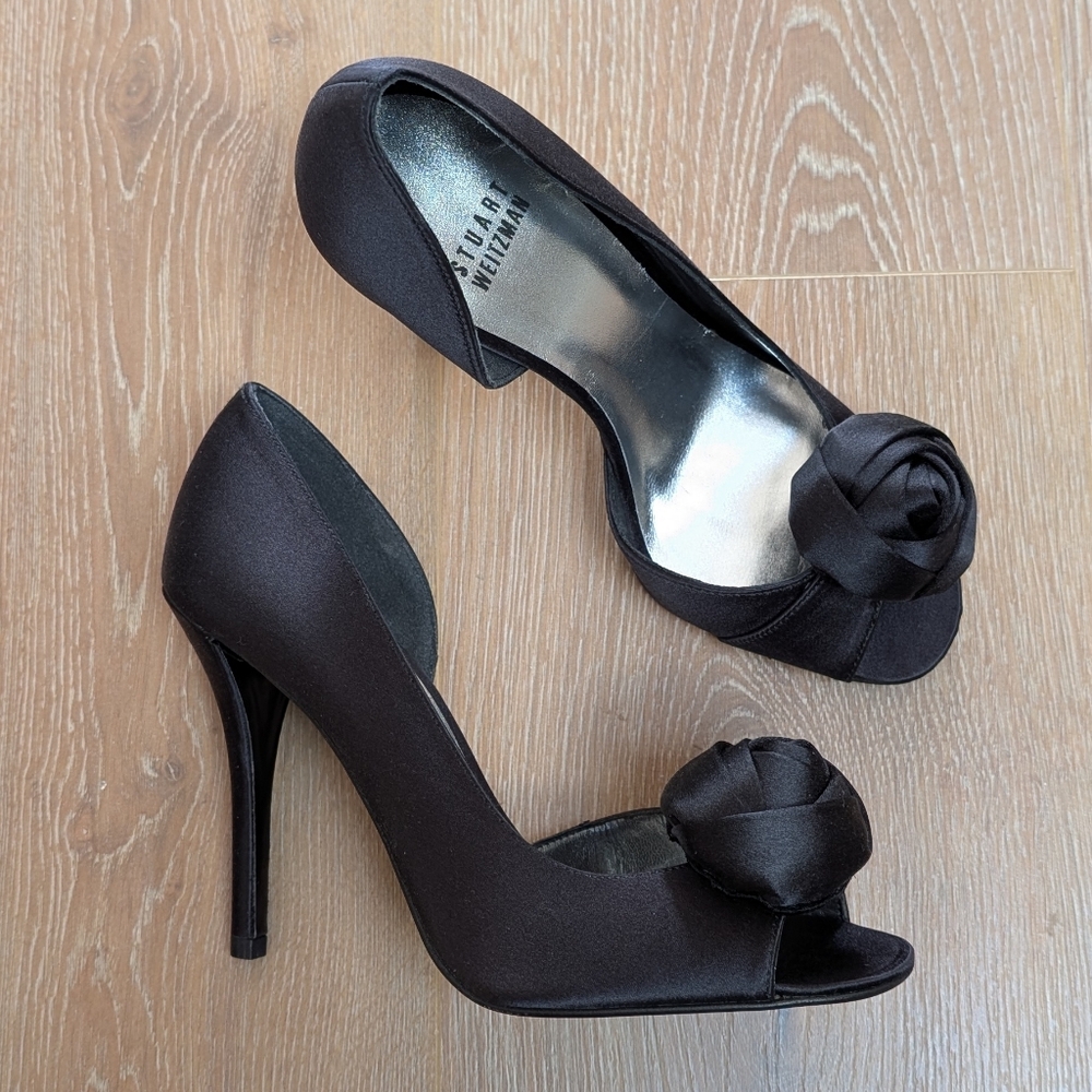NIB Stuart Weitzman Pomposo Heels